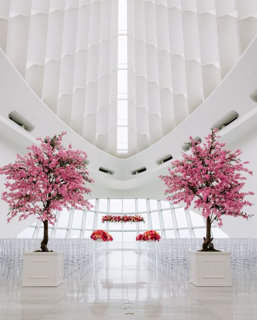 Milwaukee art museum wedding ceremony design
