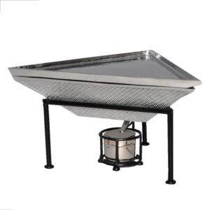 Triangular Polished Aluminum Chafer / Warmer
